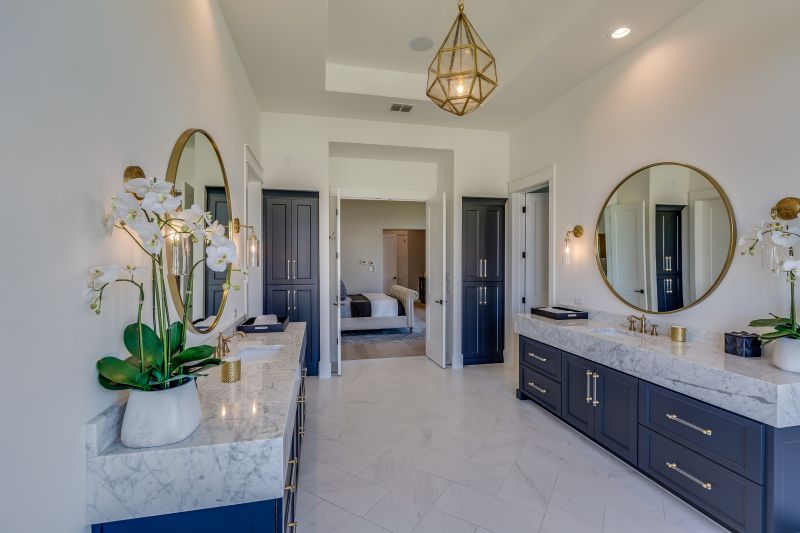 Luxury Vanity and Fixtures